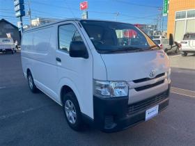 ハイエースバン　3.0 低温冷凍バン ロング ディーゼルターボ 4WD　 3000