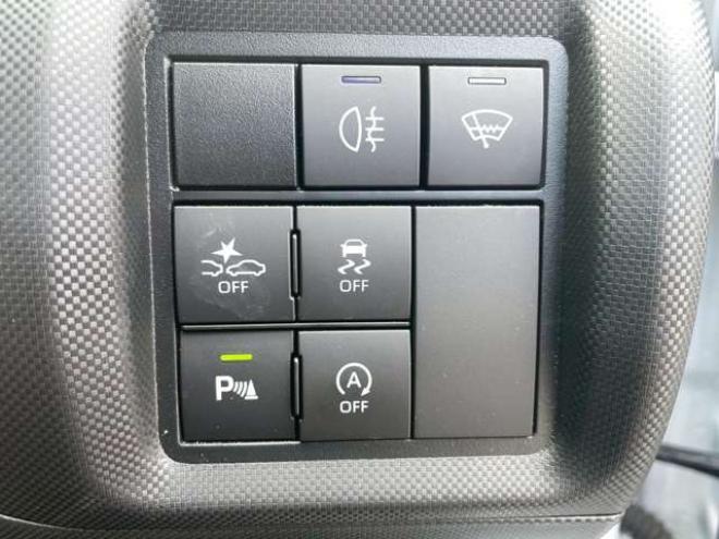 ロッキー1.0 プレミアム G 4WD　4WD　スマートアシスト機能　ナビ・TV・バックカメラ　ドライブレコーダー　ETC 1000