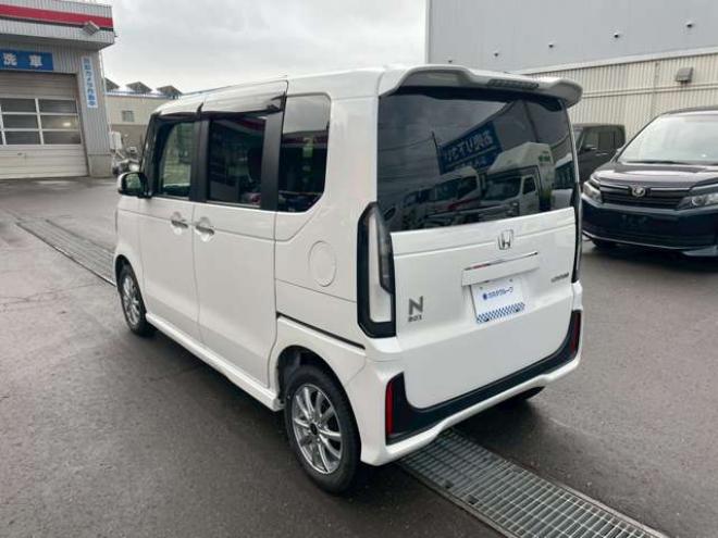 N-BOXカスタム 660 4WD　 660