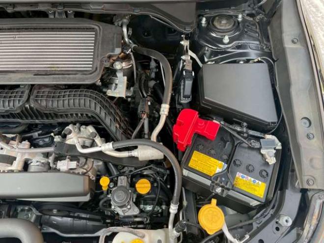レヴォーグ1.8 STI スポーツ EX 4WD　4WD　アイサイトX　夏冬タイヤ 1800