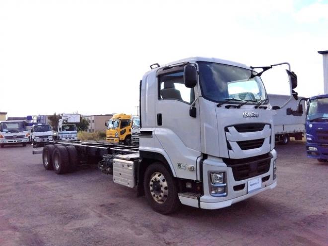 ギガキャブ付シャーシ　2PG-CYY77C　 2WD 9830