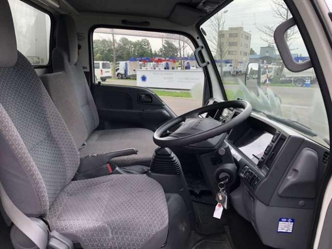 エルフ冷凍バン　TRG-NJS85AN トプレック　 4WD 2990