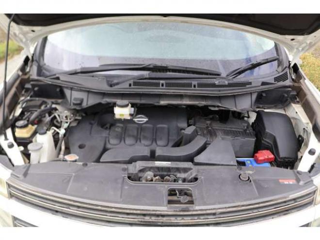エルグランド2.5 250ハイウェイスター アーバンクロム 4WD　検R9/9　両側電動スライドドア　ETC　バックカメラ　自社　ローンカノウ 2500