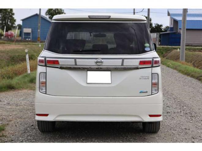 エルグランド2.5 250ハイウェイスター アーバンクロム 4WD　検R9/9　両側電動スライドドア　ETC　バックカメラ　自社　ローンカノウ 2500