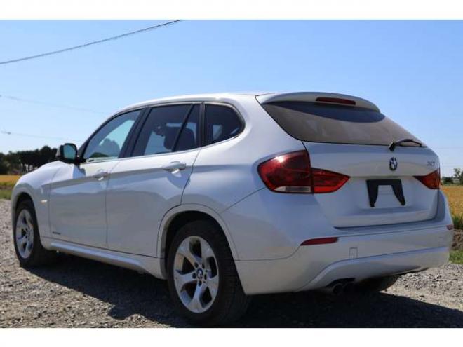 BMWX1 xドライブ 25i 4WD　検二年　シートヒーター　バックモニター 正規輸入車 3000