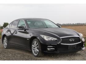 スカイライン　3.5 350GT FOUR ハイブリッド　検二年　エンスタ　バックカメラ　ETC　自社　ローンカノウ 4WD 3500