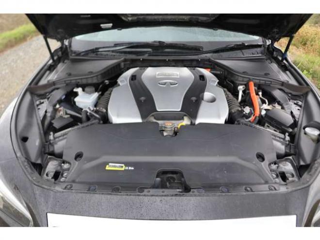 スカイライン3.5 350GT FOUR ハイブリッド　検二年　エンスタ　バックカメラ　ETC　自社　ローンカノウ 4WD 3500