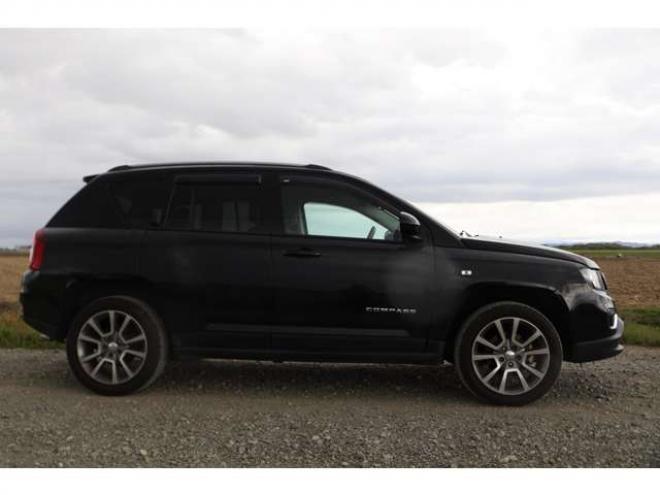 コンパスリミテッド 4WD　検R9/11　ETC　バックカメラ 正規輸入車 2400
