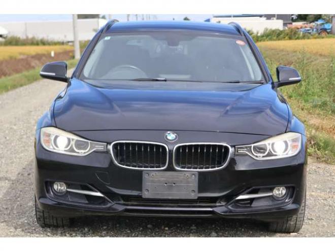BMW3シリーズツーリング 320i xドライブ 4WD　検二年　バックモニター　パドルシフト　ETC　パワーバックドア 正規輸入車 2000