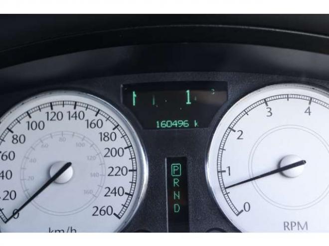クライスラー300C 3.5　検R9/10　Bluetooth　シートヒーター　レザーシート　ETC 正規輸入車 2WD 3500