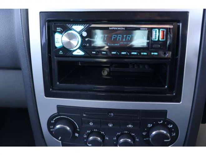 クライスラー300C 3.5　検R9/10　Bluetooth　シートヒーター　レザーシート　ETC 正規輸入車 2WD 3500