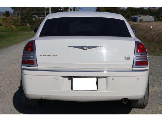クライスラー300C 3.5　検R9/10　Bluetooth　シートヒーター　レザーシート　ETC 正規輸入車 2WD 3500
