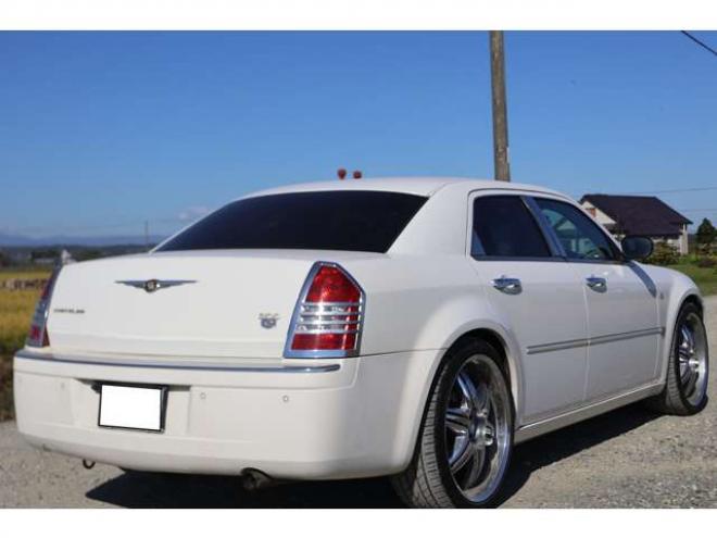 クライスラー300C 3.5　検R9/10　Bluetooth　シートヒーター　レザーシート　ETC 正規輸入車 2WD 3500