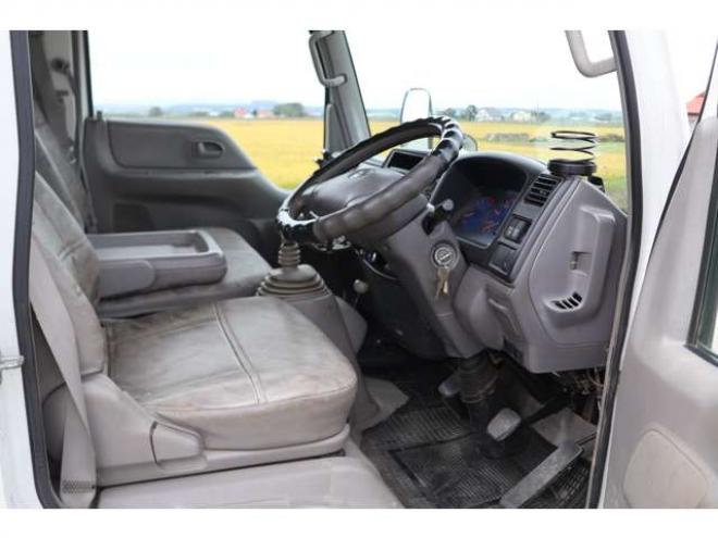 タイタンダッシュ 2.5 ダブルキャブ ロング ワイドロー DX ディーゼル 4WD　検R9/8　買取直販 2500