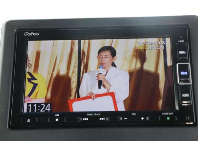 N-BOXカスタム 660 G L ホンダセンシング 4WD　検二年　バックカメラ　両席シートヒーター　TV　ETC 660