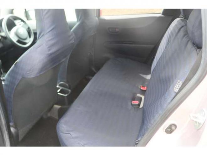 ヴィッツ1.3 F 4WD　検R9/3　自社　ローンカノウ 1300