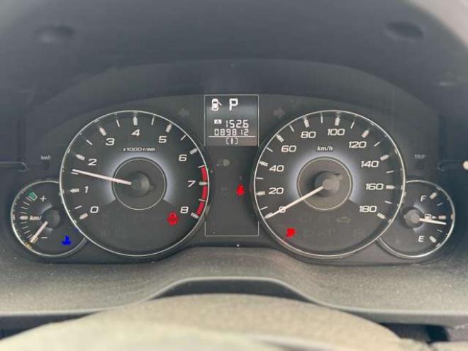 レガシィB4 2.5 GT 4WD　夏冬タイヤ　Bluetooth　19インチアルミ 2500