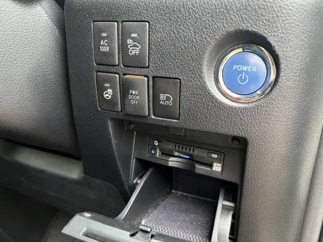 アルファードハイブリッド 2.5 エグゼクティブ ラウンジ E-Four 4WD　法定12ヵ月点検整備付・モデリスタエアロ・純正ナビ・純正リアモニター・パノラミックビューモニター・デジタルインナーミラー・ベンチレーションシート・純正エンジンスターター・寒冷地仕様車 2500