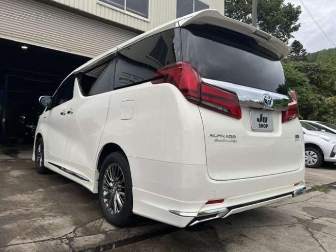 アルファードハイブリッド 2.5 エグゼクティブ ラウンジ E-Four 4WD　法定12ヵ月点検整備付・モデリスタエアロ・純正ナビ・純正リアモニター・パノラミックビューモニター・デジタルインナーミラー・ベンチレーションシート・純正エンジンスターター・寒冷地仕様車 2500