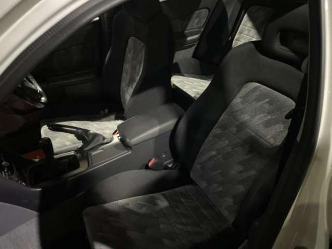 スカイライン2.0 GT　検新規(2年付)市内コ・ミ・コ・ミ 2WD 2000