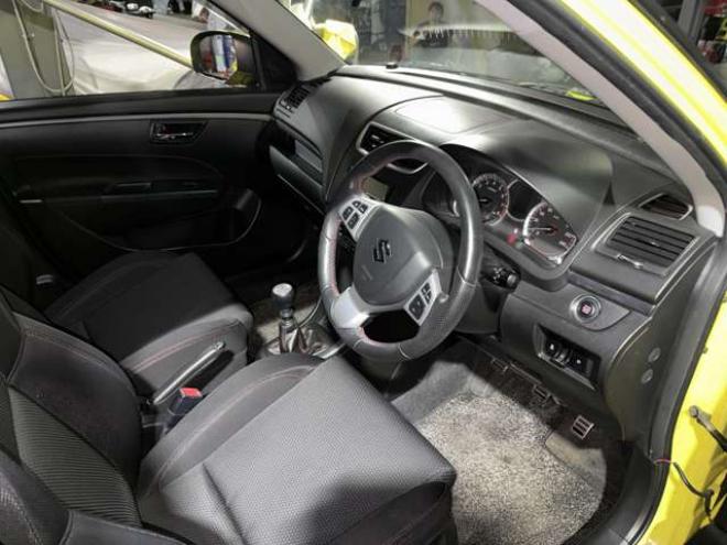 スイフト1.6 スポーツ　 2WD 1600