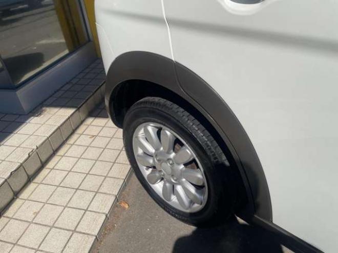 ラパンX 4WD　1年保証/全方位カメラ/Bluetooth/ナビ・フルセグTV/バックカメラ/ドライブレコーダー/キー2本/HIDヘッドライト/純正アルミホイール夏タイヤ装着/アルミホイール付き冬タイヤ付き/車検整備2年付/法定整備/修復歴無し 660