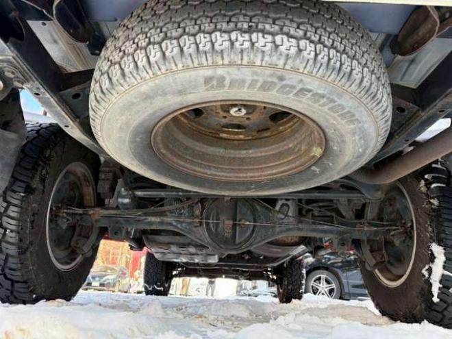 ハイラックスサーフ2.7 SSR-X 4WD　リフトアップ　全塗装済レッド　社外ナビ　ETC　パワステ　パワーウィンドウ　ABS　キーレスエントリー　ルーフレール　サンルーフ 2700