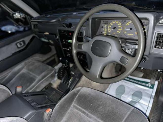 サファリ4.2 エクストラハイルーフグランロード ディーゼル 4WD　ハイルーフ　パワステ　パワーウィンドウ　社外アルミホイール　マッドフラップ 4200