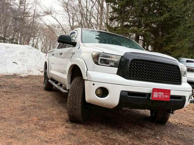 タンドラクルーマックス SR5 5.7 V8 4WD　 5700