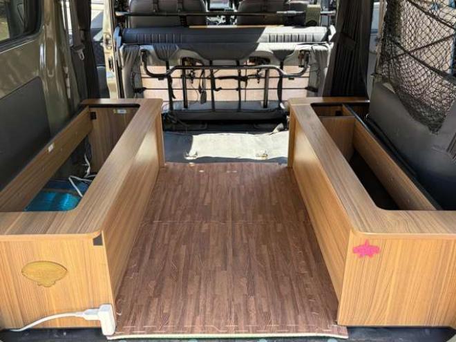 タウンエースバン1.5 GL 4WD　バックカメラ　エアコン　ドライブレコーダー　ETC　パワステ　パワーウィンドウ　ABS　キーレスエントリー　ベッドキット　寒冷地仕様　全塗装済 1500