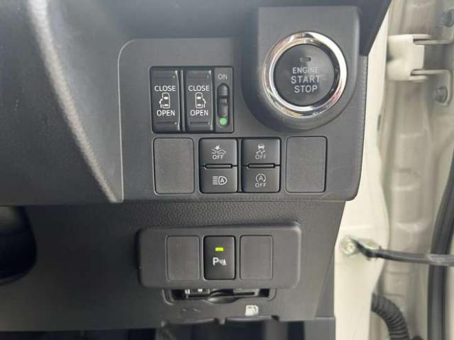 トール1.0 カスタムG SAIII 4WD　法定24ヵ月点検整備付・新規車検整備付・Bluetooth対応社SDナビ・地デジ・バックモニター・ドライブレコーダー・両側パワースライドドア・純正16インチAW・スタッドレスタイヤセット・本州仕入車両 1000