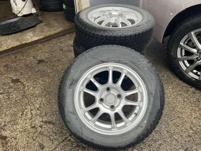 トール1.0 カスタムG SAIII 4WD　法定24ヵ月点検整備付・新規車検整備付・Bluetooth対応社SDナビ・地デジ・バックモニター・ドライブレコーダー・両側パワースライドドア・純正16インチAW・スタッドレスタイヤセット・本州仕入車両 1000