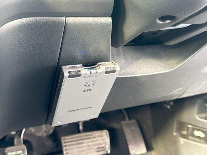 クロスロード2.0 20X HIDエディション 4WD　ローンが不安な方＜優遇ローン＞　本州仕入　社外ナビ　HID　キーレス 4WD 2000 5Dr