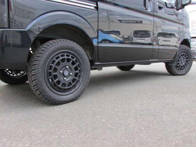 エブリイジョイン ハイルーフ 5AGS車 4WD　パートタイム4WD　キーレス　リアヒーター　フルセグTV　7インチメモリナビ　ベッドキッド　電動格納ミラー　社外タコメーター　DVD/CD　AUX　Bluetooth　 ハイルーフ 660