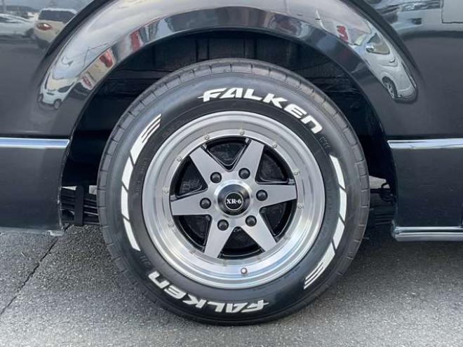 レジアスエース2.8 DX ロングボディ ディーゼルターボ 4WD　2.8Lディーゼルターボ4WD　LEDヘッドライト　カーボン調ボンネット　社外フロントリップ　社外16インチAW　社外ルーフスポイラー　パナソニック製ナビTV　bluetooth バックカメラ　ETC　リアヒーター　ローダウン 2800