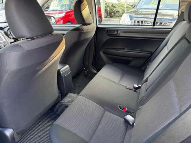 カローラフィールダー1.5 X  ビジネスパッケージ 4WD　キーレス・メモリーナビ・Bluetooth・横滑り防止・ワイパーデザイアー・ETC 1500