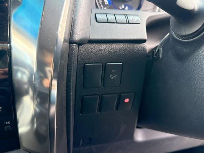アルファードハイブリッドハイブリッド2.5SR 4WD　ローンが不安な方＜優遇ローン＞　寒冷地仕様　純正ワイドナビ　後席モニター　黒革シート 4WD 2500 5Dr