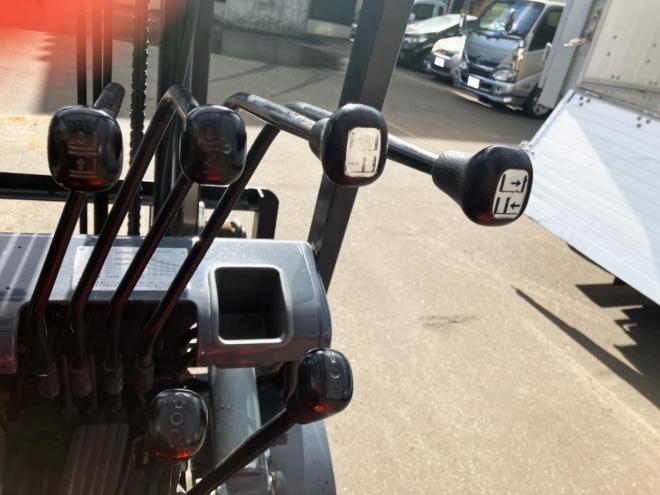 フォークリフトトヨタ　中古　6FG25　建機
