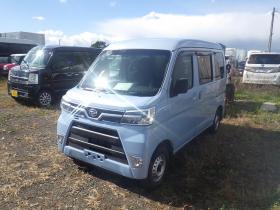 ハイゼット　カーゴ デラックス SA3 4WD 660 5Dr