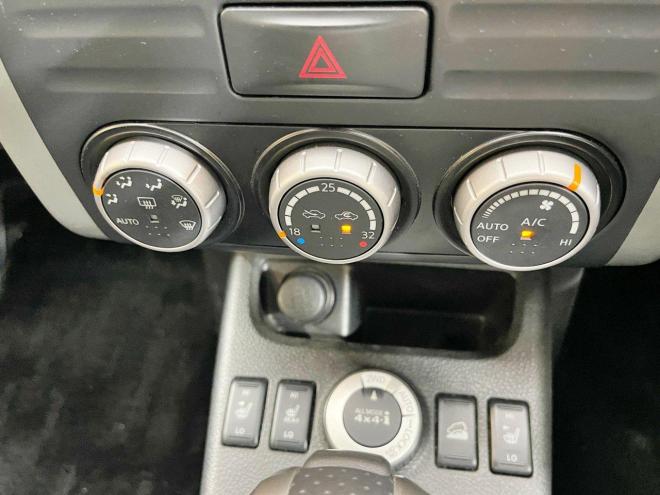 エクストレイル20Xtt 4WD 5年保証 自社認証工場 車検整備2年付 ナビTV Bカメ ETC 修復歴無 寒冷地仕様 禁煙 4WD 1997