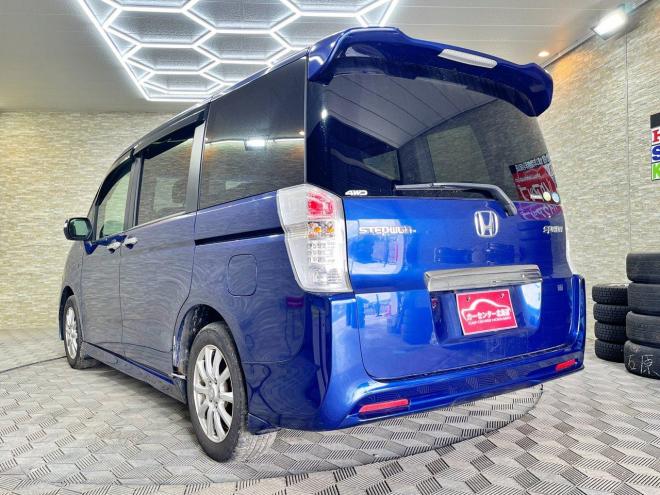 ステップワゴンZ HDDナビエディション 4WD 5年保証 自社認証工場 車検整備2年付 スマキー ナビTV Bカメ ETC 修復歴無 寒冷地仕様 禁煙 4WD 2000
