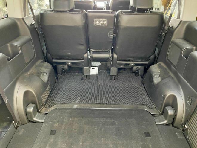ステップワゴンZ HDDナビエディション 4WD 5年保証 自社認証工場 車検整備2年付 スマキー ナビTV Bカメ 後席モニタ ETC 修復歴無 寒冷地仕様 禁煙 4WD 2000