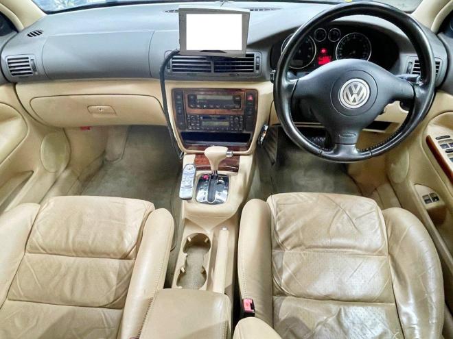 ワーゲンパサート V6 4モーション 4WD 5年保証 自社認証工場 修復歴無 寒冷地仕様 禁煙 4WD 2800