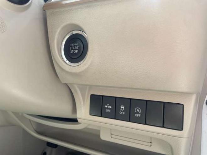 ラパンX 4WD　1年保証/全方位カメラ/Bluetooth/ナビ・フルセグTV/バックカメラ/ドライブレコーダー/キー2本/HIDヘッドライト/純正アルミホイール夏タイヤ装着/アルミホイール付き冬タイヤ付き/車検整備2年付/法定整備/修復歴無し 660