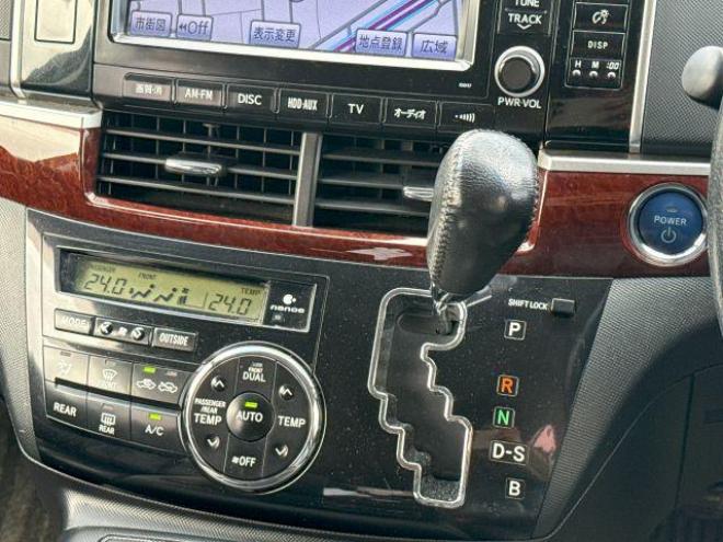 エスティマハイブリッドハイブリッド2.4アエラス レザーPKG 4WD　ローンが不安な方＜優遇ローン＞　本州仕入　純正ナビTV　後席モニター　両側パワースライド　電動リアゲート 4WD 2400 5Dr