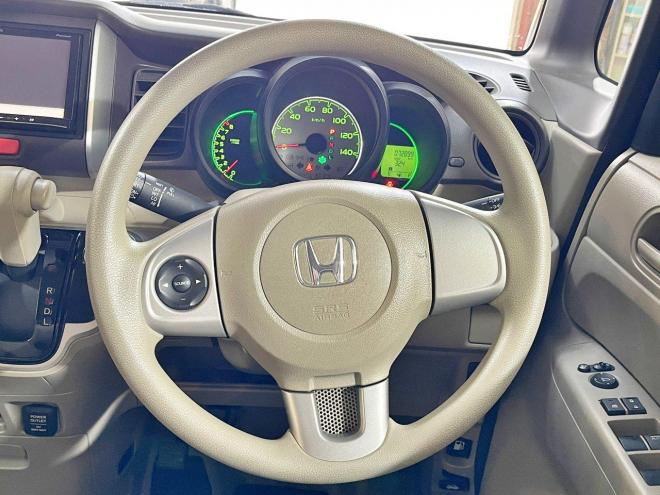 N-BOX+Ｇ・Ｌパッケージ 4WD 5年保証 自社認証工場 車検整備2年付 スマキー ナビ 福祉車両 車椅子 修復歴無 寒冷地仕様 禁煙 4WD 660