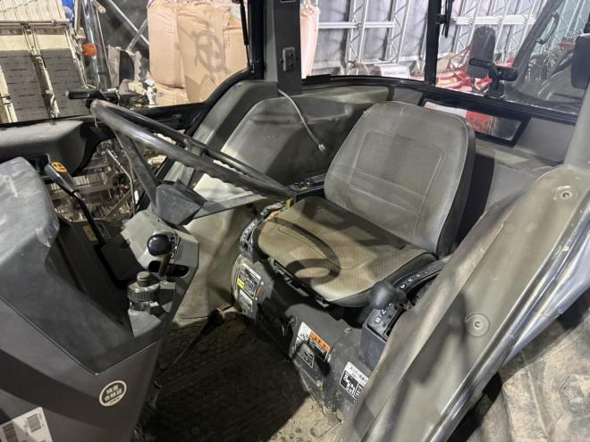 トラクタークボタ GL600 60馬力 管理用トラクター キャビン付き