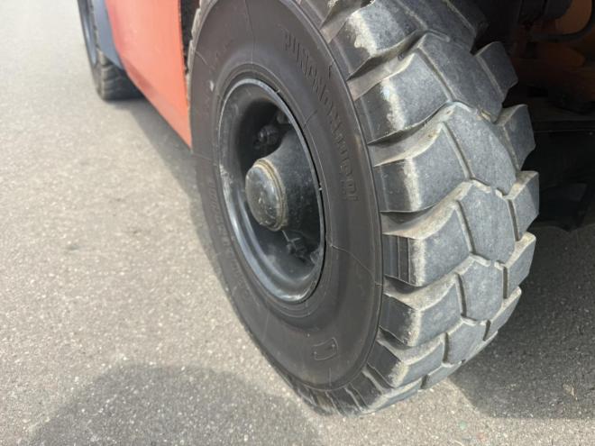 フォークリフトトヨタ 02-8FD25 2.5トン ディーゼル フォークシフター