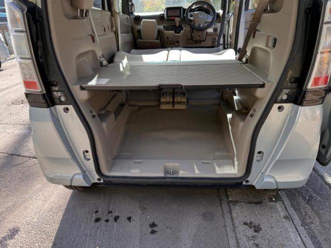 N-BOX+4WD フルフラットシート190センチ　左パワースライド　車中泊可能　バックカメラ　エンジンスターター　ワンセグナビ　ETC タイミングチェーン車　スマートキー 4WD 660 5Dr