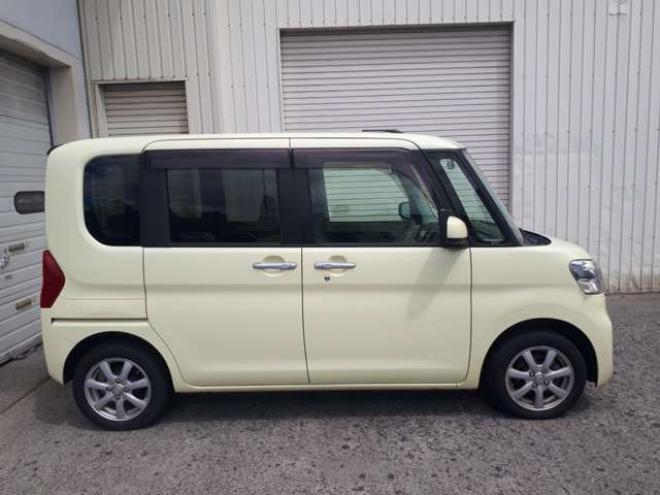 タントL SA 4WD　車検10年3月4WDナビ・TV・バツクカメラ　ETC　夏冬タイヤ付アイドリングストップ両側スライドドア 660